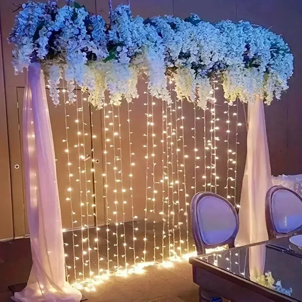 Outdoor Solar LED Curtain Fairy Lights - Decorative String Lights for Christmas and Weddings, Available in 600/300/200/100 LEDs
